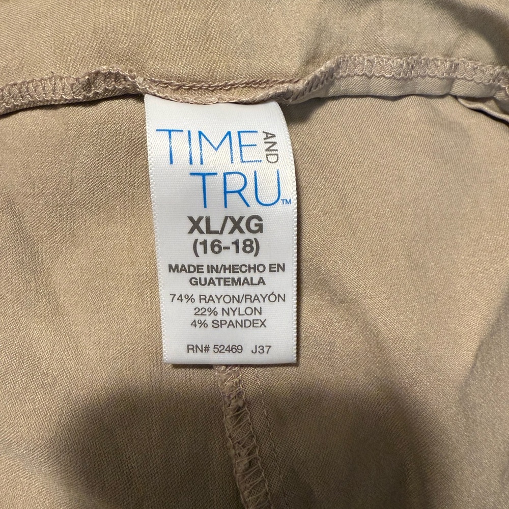 Time and Tru Women's Beige Bermuda Shorts - Picture 3 of 3